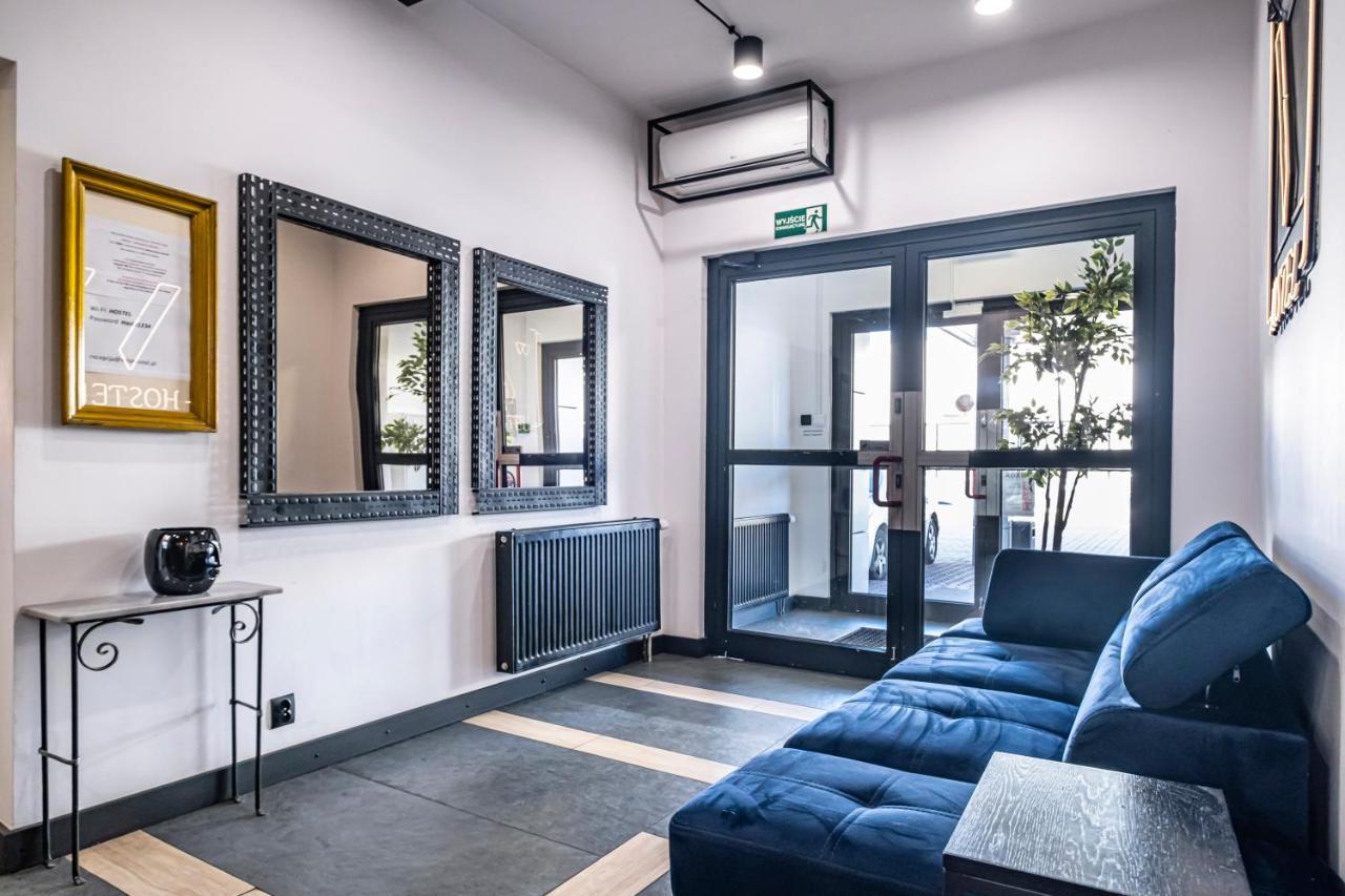 Vola Hostel Warsaw Luaran gambar
