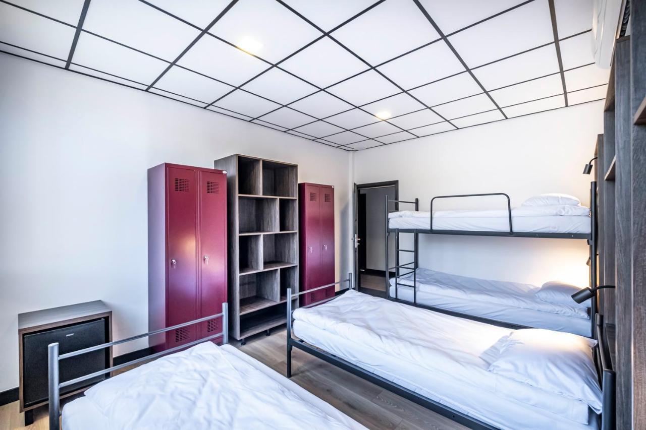Vola Hostel Warsaw Luaran gambar
