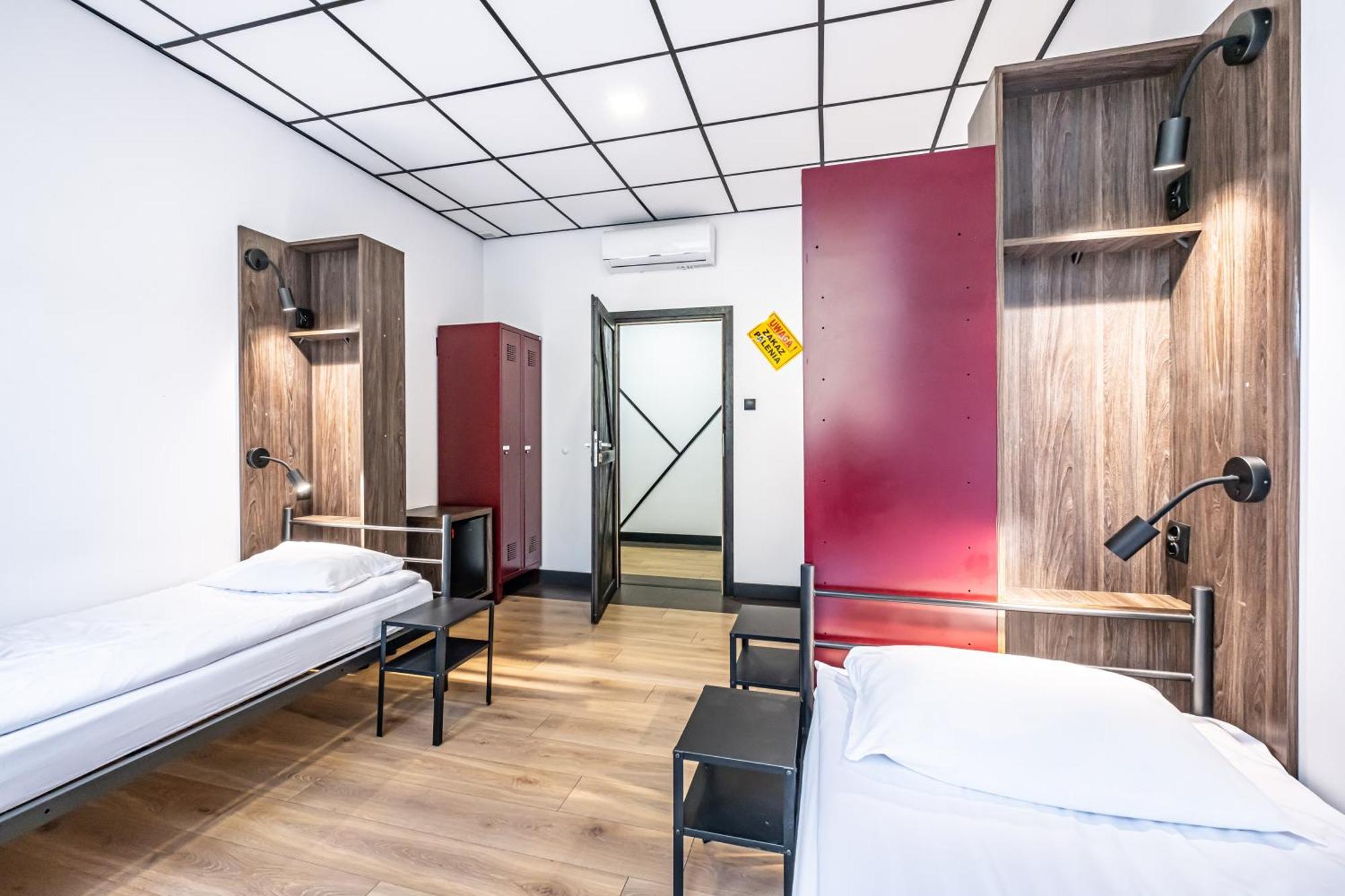 Vola Hostel Warsaw Luaran gambar