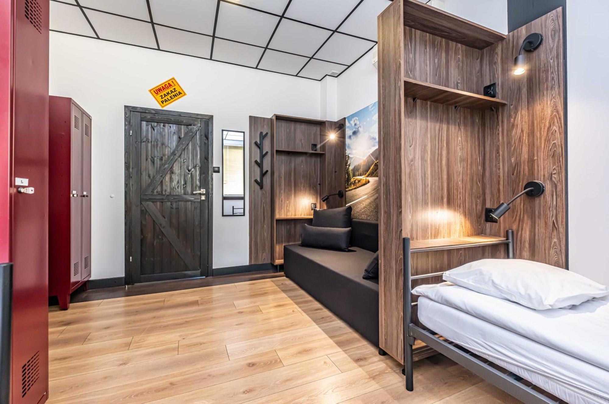 Vola Hostel Warsaw Luaran gambar