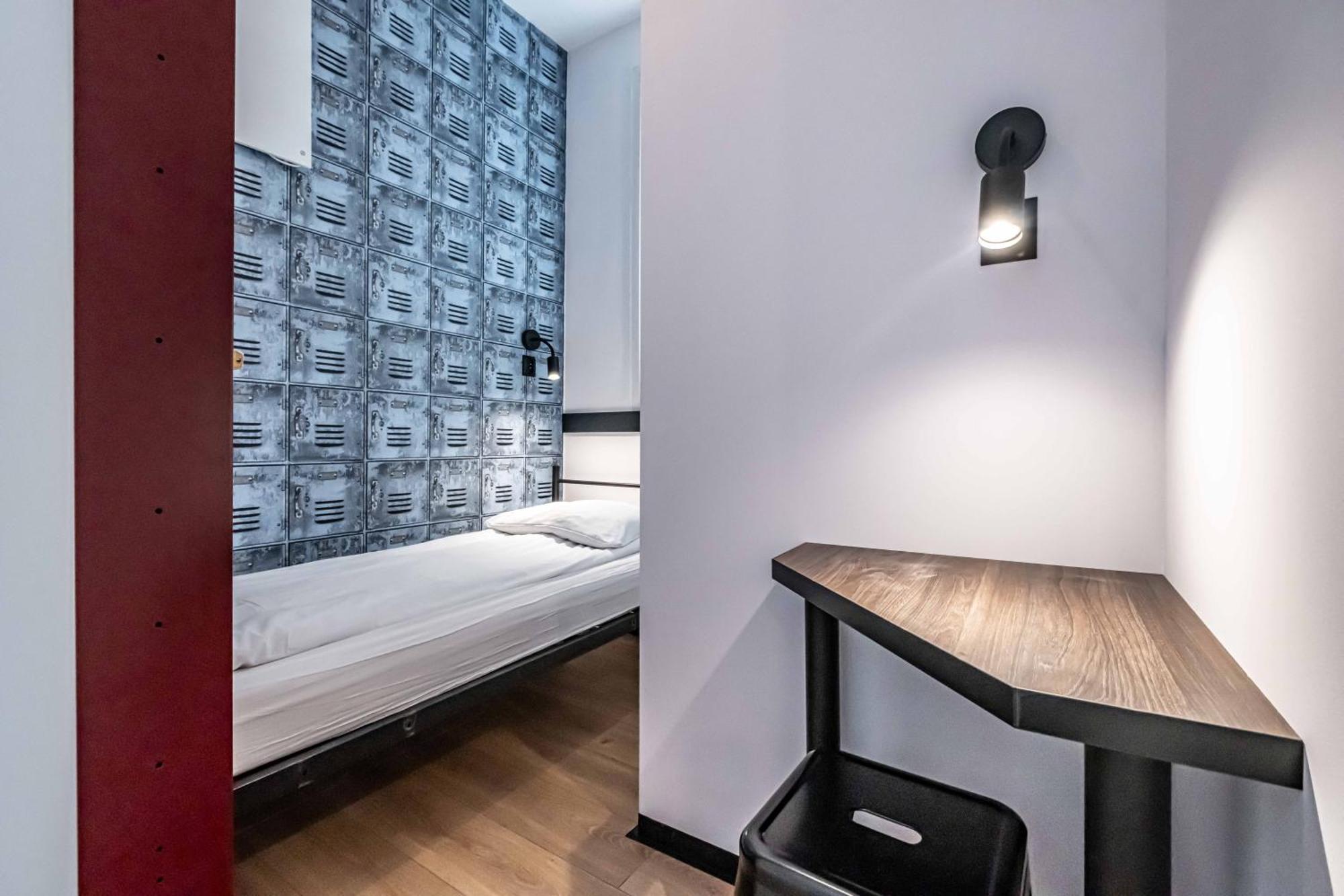 Vola Hostel Warsaw Luaran gambar