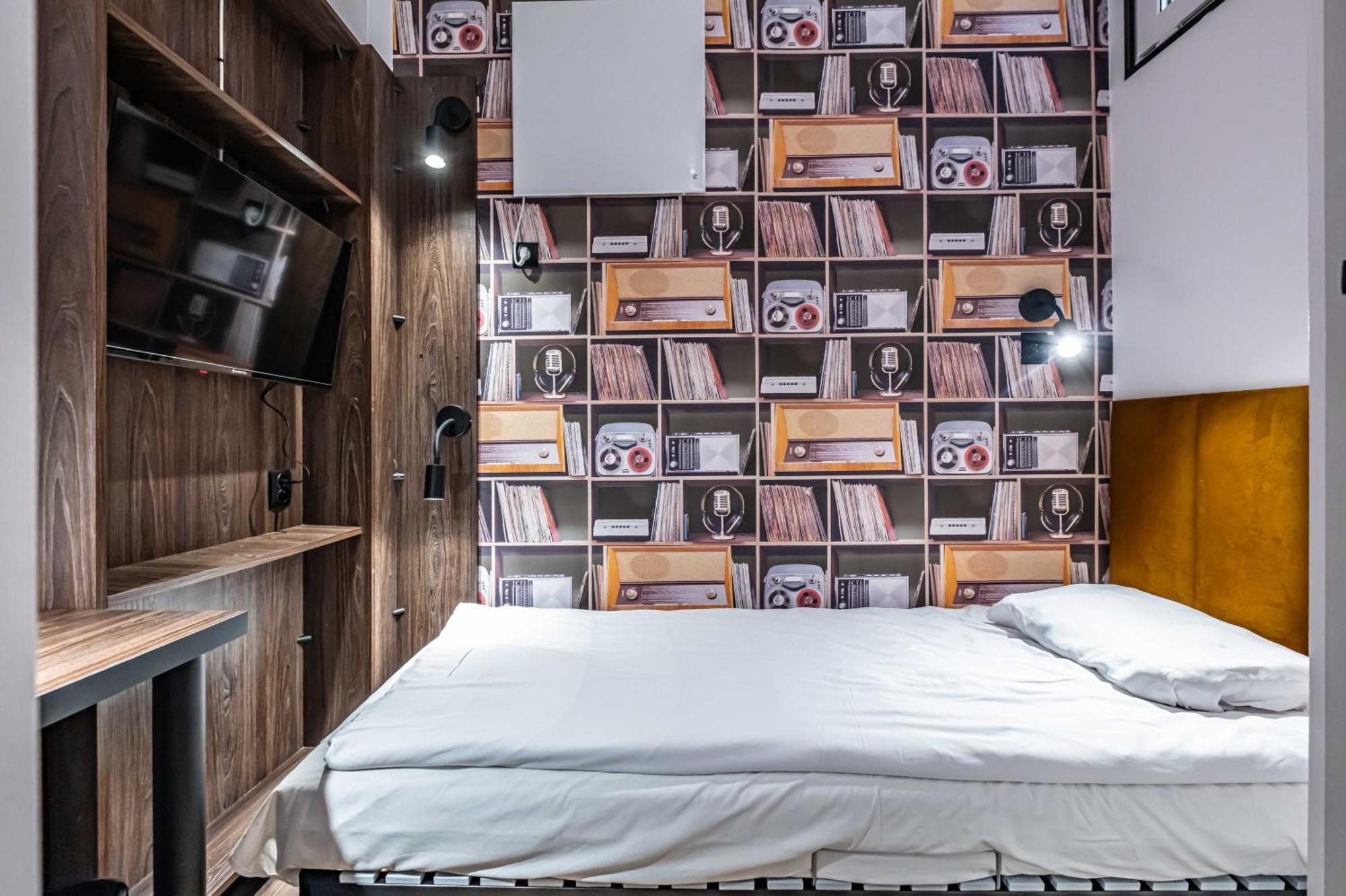 Vola Hostel Warsaw Luaran gambar